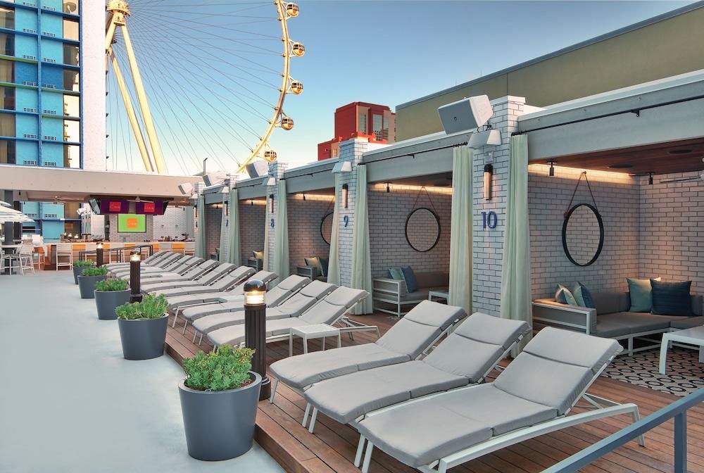The LINQ Hotel + Experience - Outdoor Pool