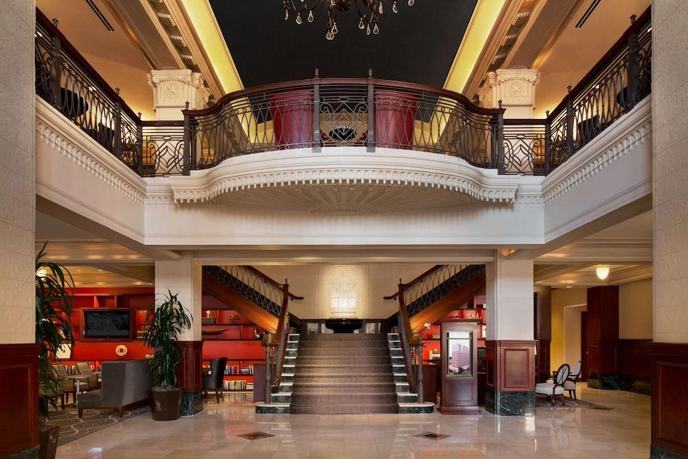 The Stephen F Austin Royal Sonesta Hotel - Lobby