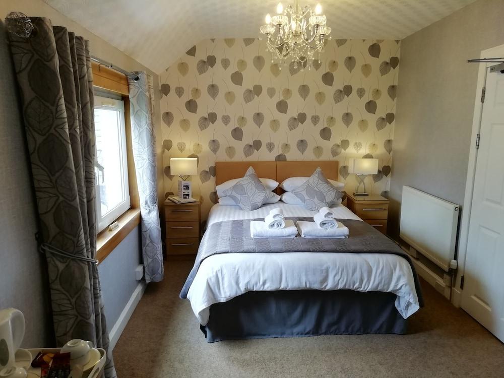 Carrmoor Guest House - Room