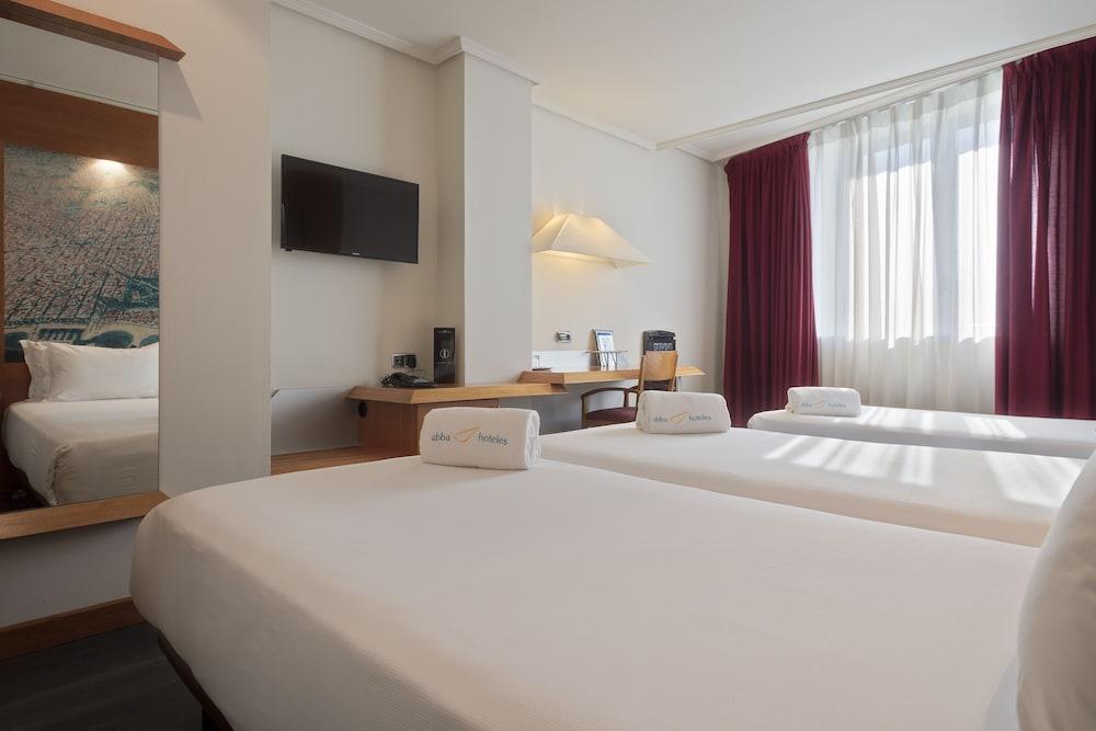 Abba Sants Hotel - Room
