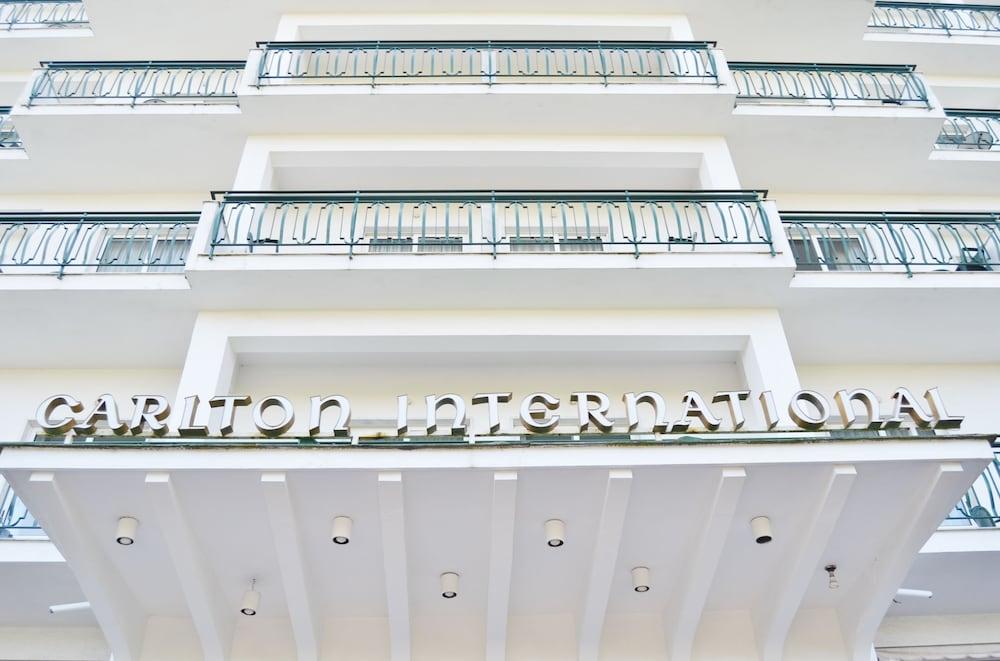 Hotel Carlton International - Exterior