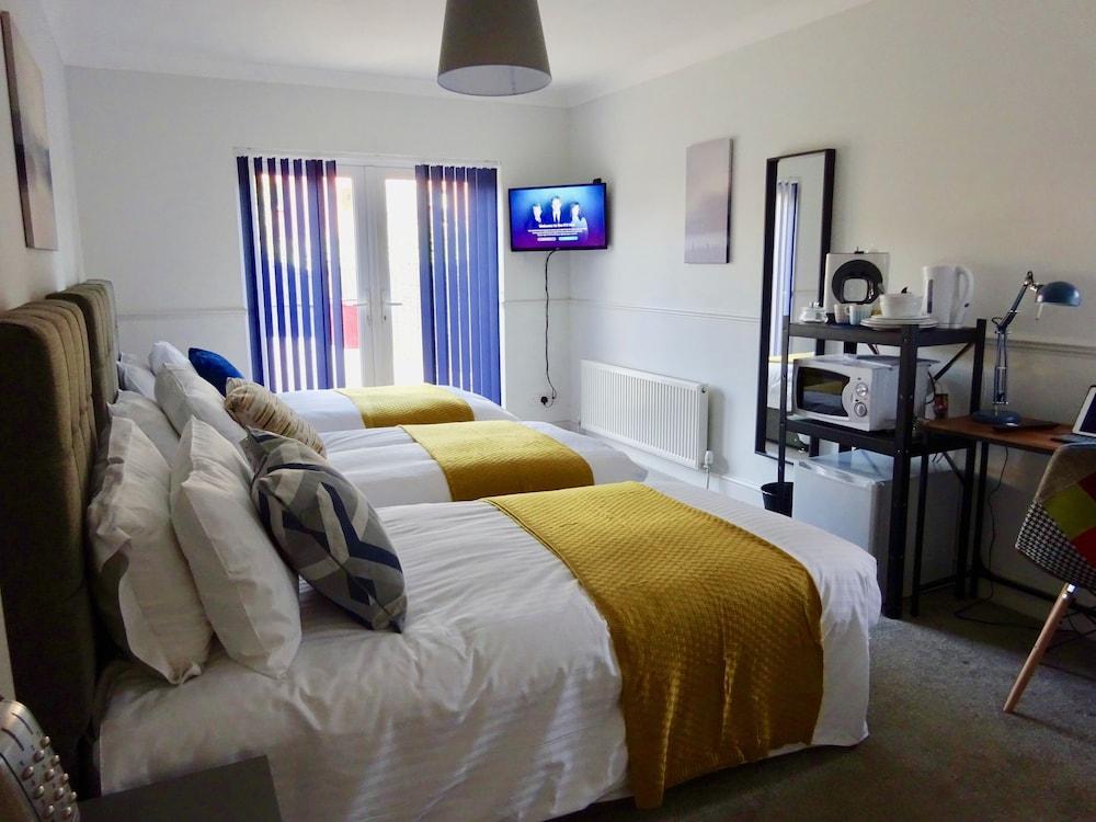 Reading Serviced Rooms - Room