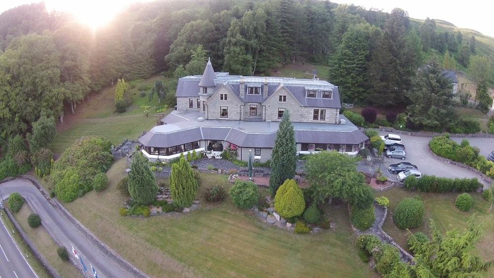 Glenspean Lodge Hotel - Featured Image