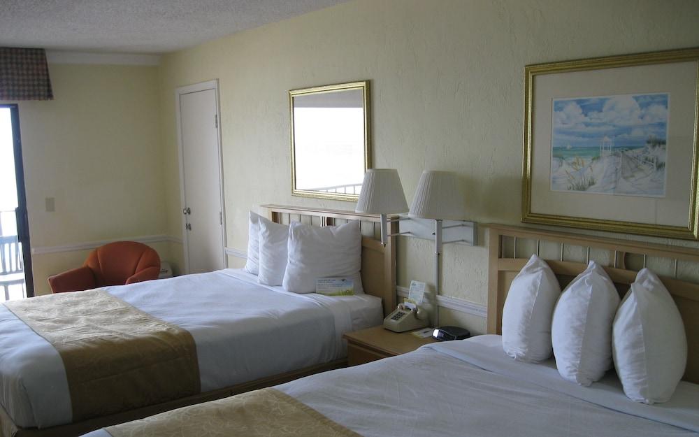 Days Inn by Wyndham Daytona Oceanfront - Room