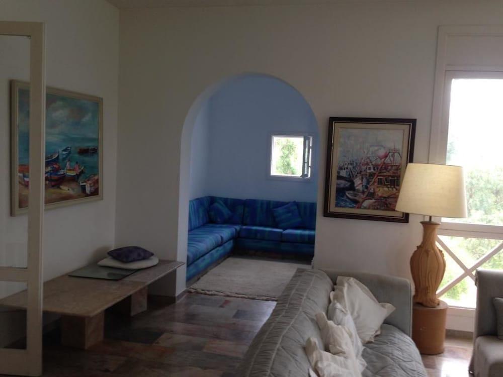 Villa  Marin - Living Room