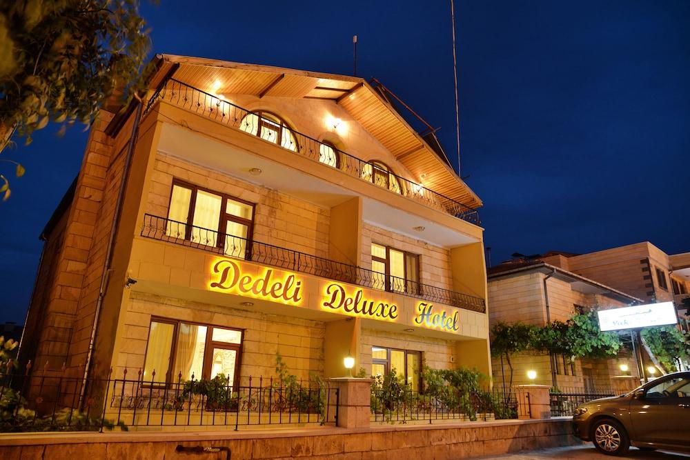 Dedeli Deluxe Hotel - Featured Image