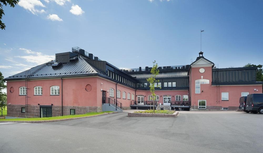 Hämeenkylä Manor - Featured Image