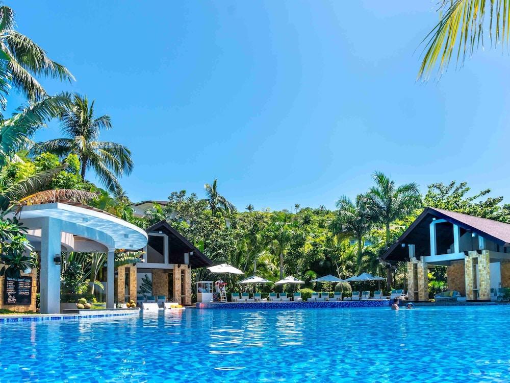 Mövenpick Resort & Spa Boracay - Exterior