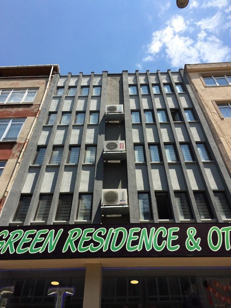 Green Residence - Exterior detail