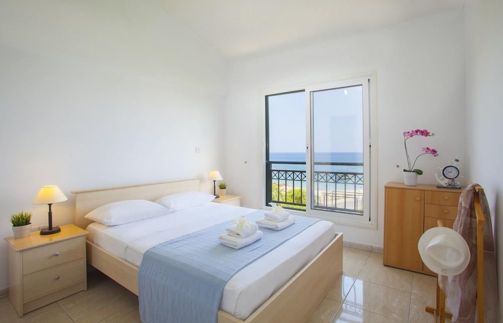 Protaras Coast Panorama Villa - Room