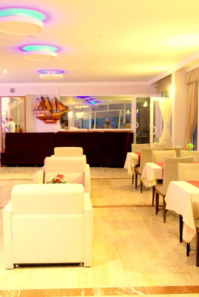 Dalyan Hotel Caria Royal - Lobby Lounge