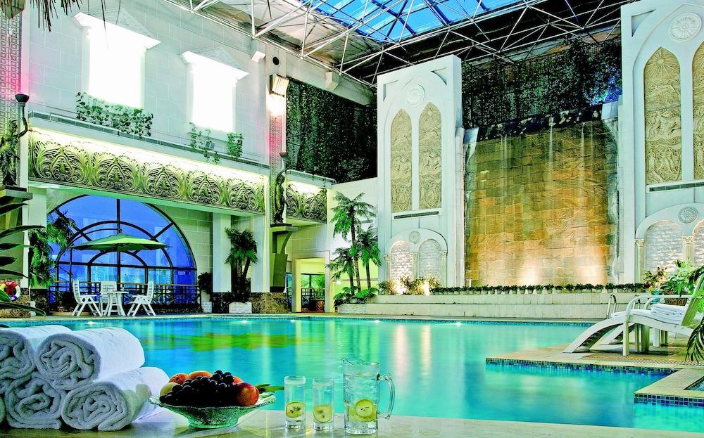 Grand Noble Hotel - Indoor Pool