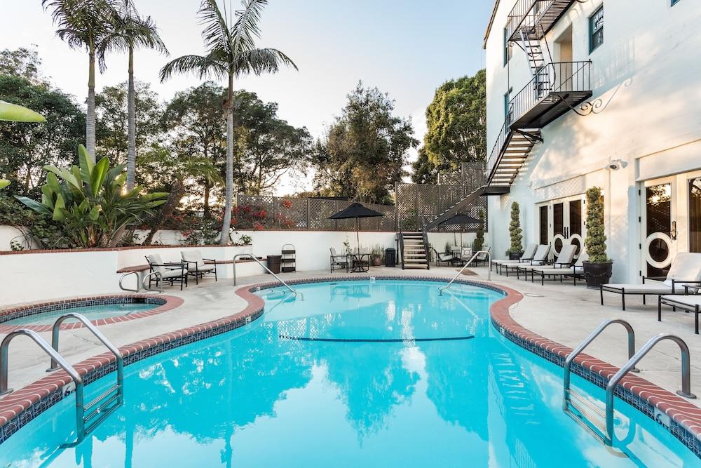 Montecito Inn - Pool