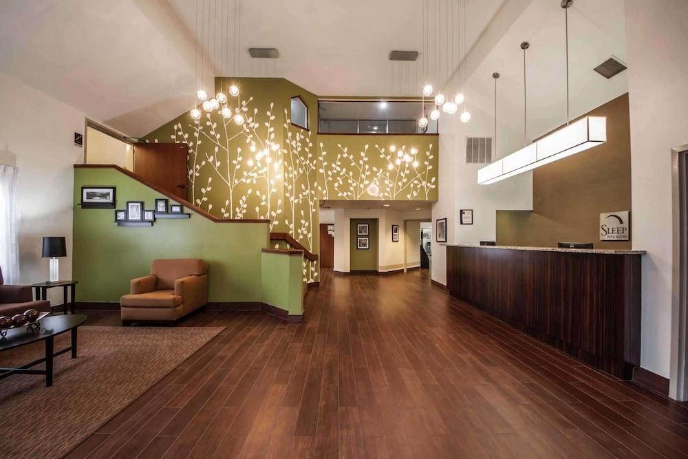 Sleep Inn & Suites Central/I-44 - Lobby
