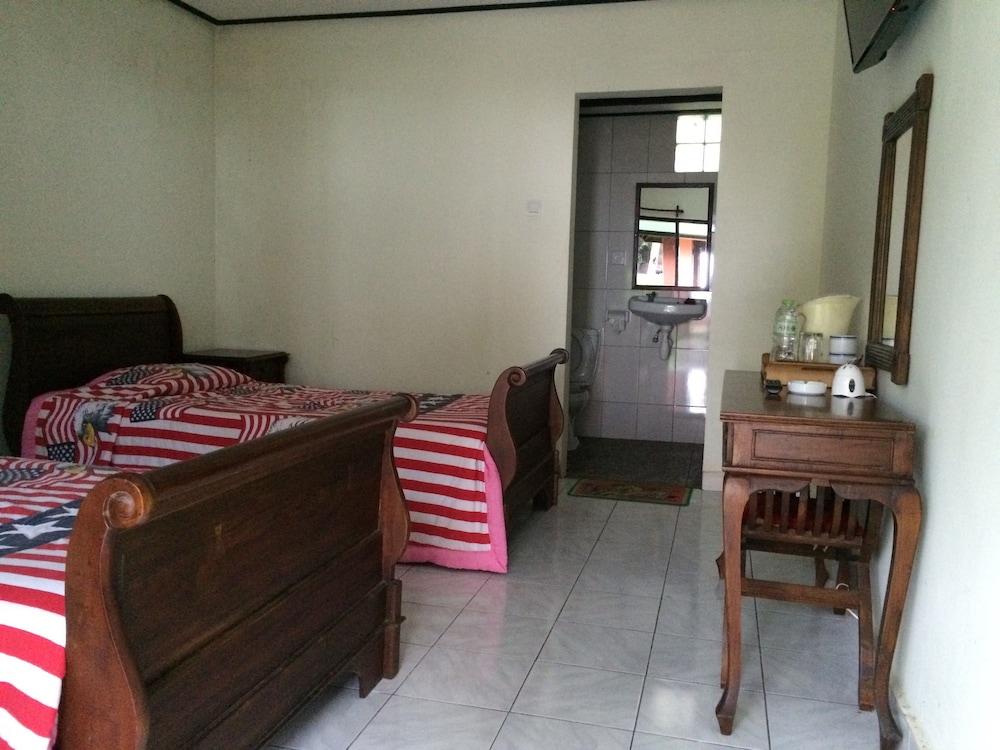 Pacung Indah Hotel and Restaurant - Room