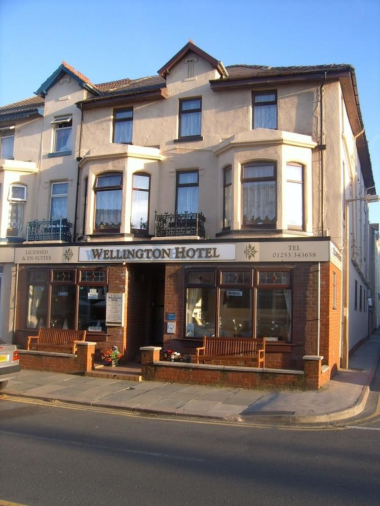 Wellington Hotel - Featured Image