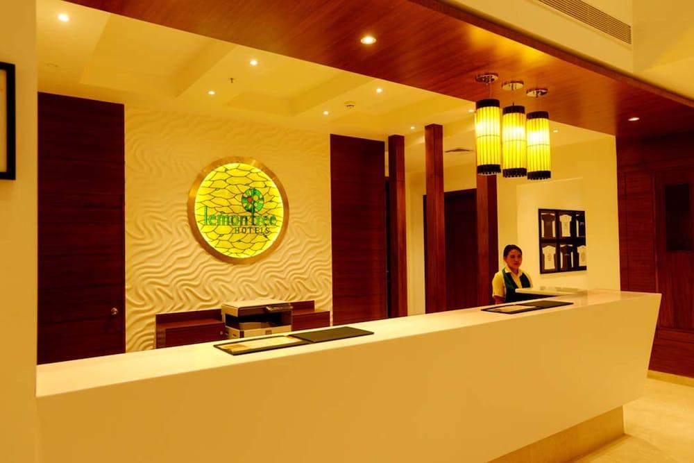 Lemon Tree Hotel Coimbatore - Reception