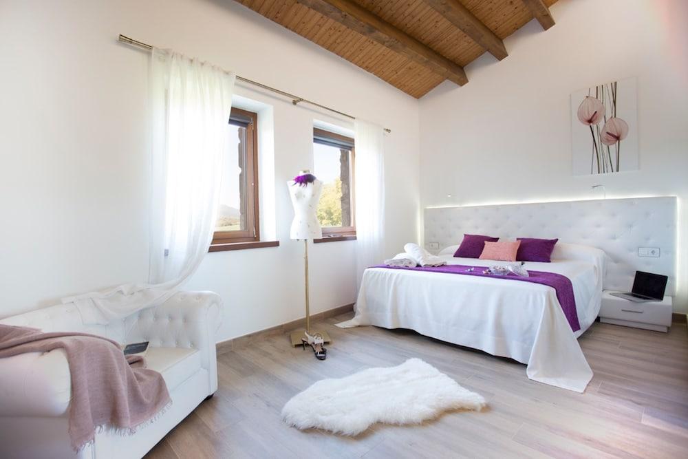 Mas Rosset - Luxury Villa Costa Brava - Room