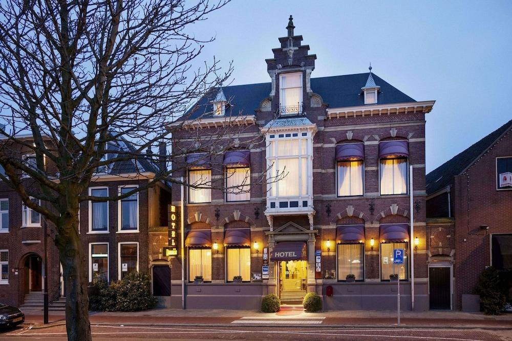Hotel Dordrecht - Featured Image