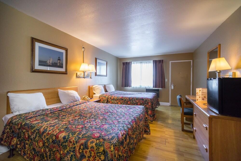 Bella Vista Inn - Room