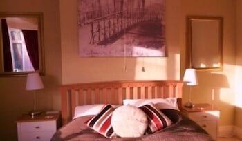 The Stanage Bed and Breakfast - Room