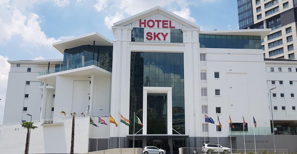 Hotel Sky Sandton - Featured Image