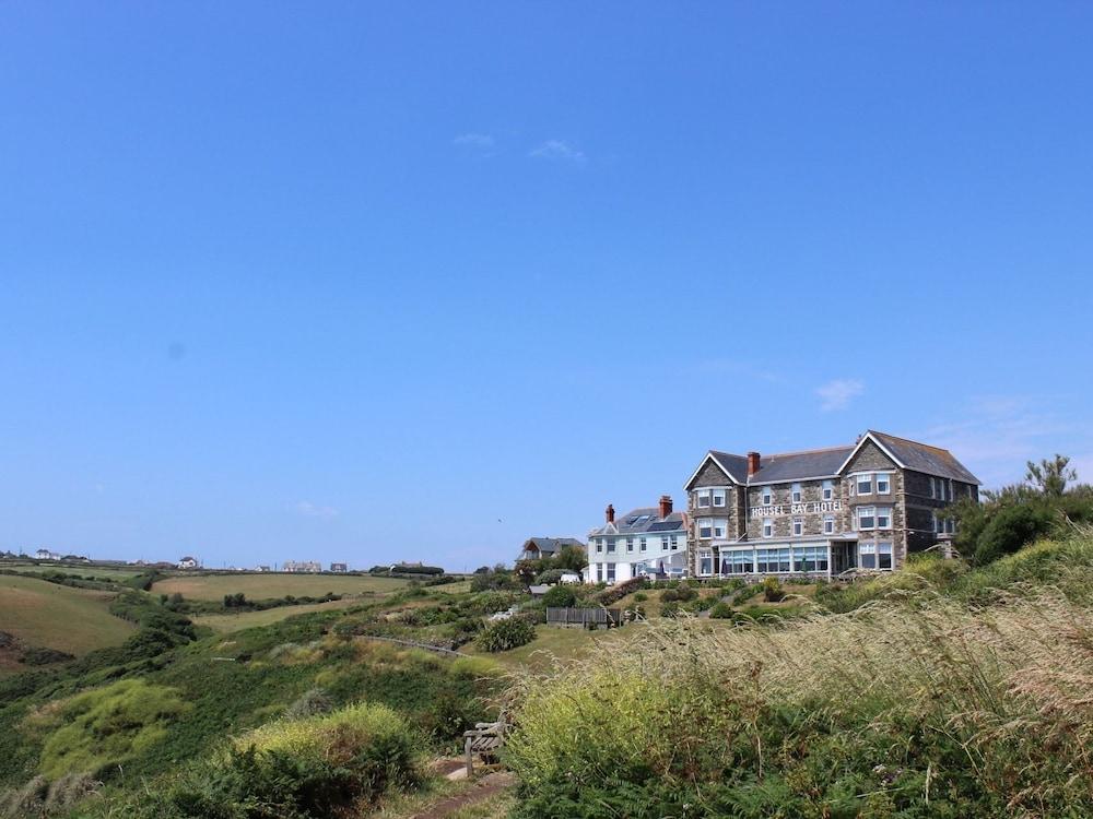 Housel Bay Hotel - Featured Image