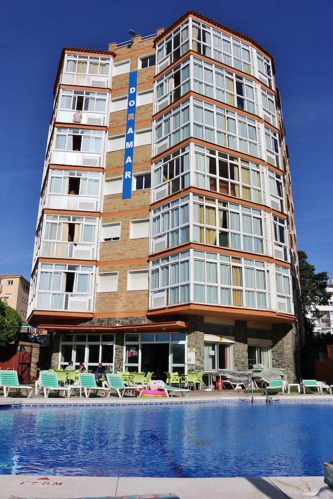Apartamentos Doramar - Pool