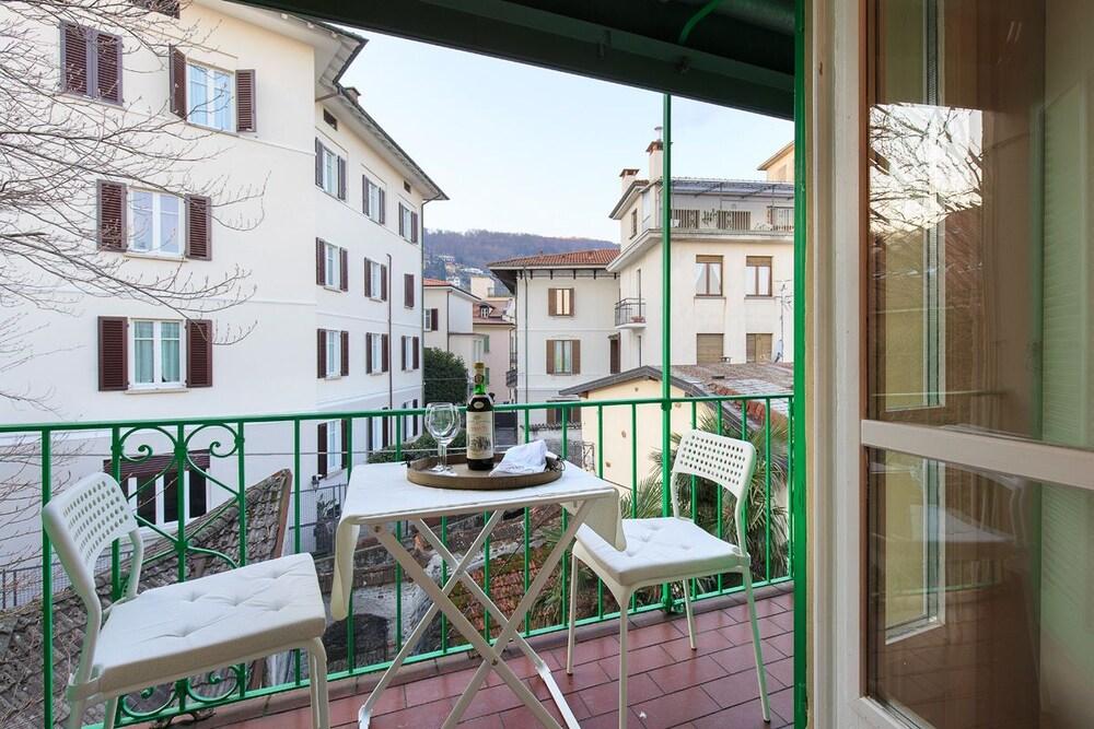 Impero House Rent - Bella Vista - Balcony