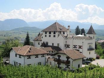 Schloss Paschbach - Featured Image