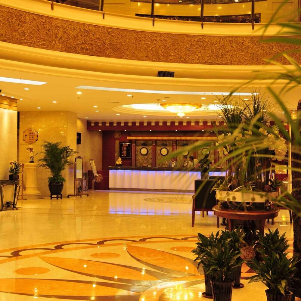 Dushanzi Hotel - Urumqi - Lobby