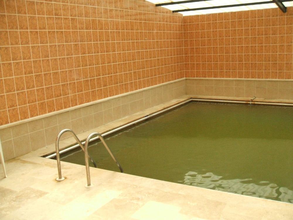 سمدان ثيرمال هوتل - Indoor Pool