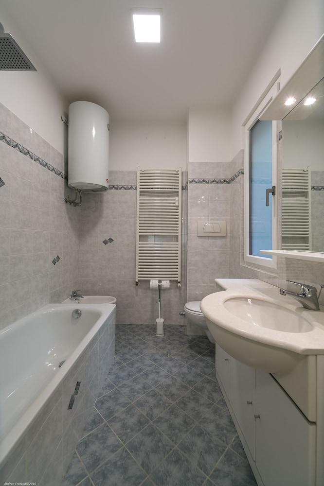 Apartment Duomo - Bathroom