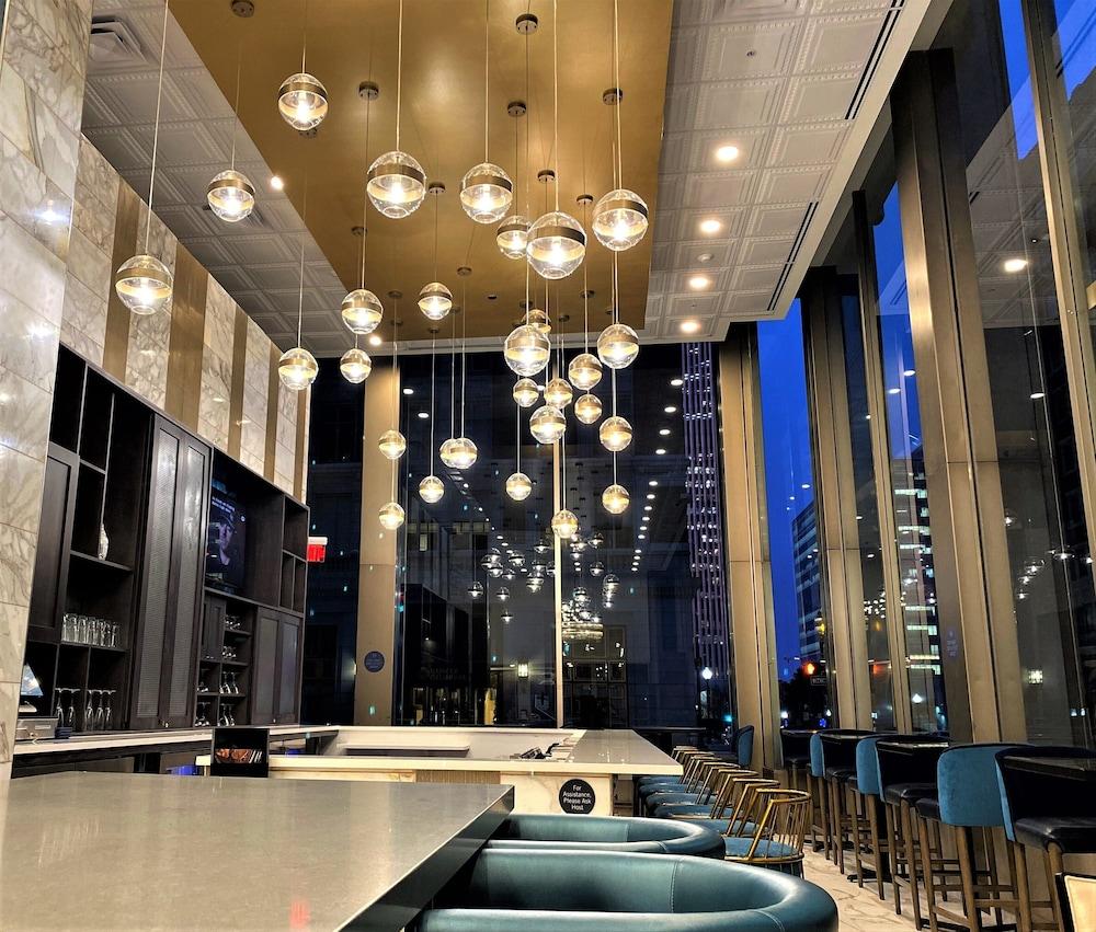 Hyatt Place Tulsa Downtown - Lobby Lounge