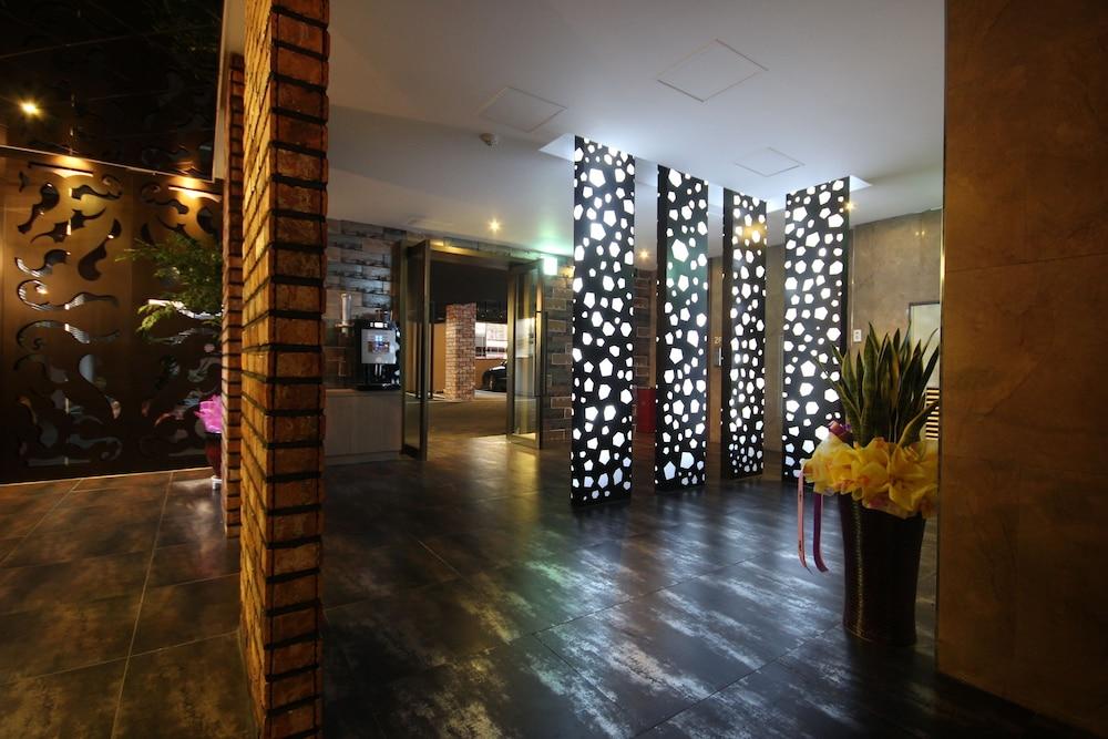 Hotel Aria Nampo - Featured Image