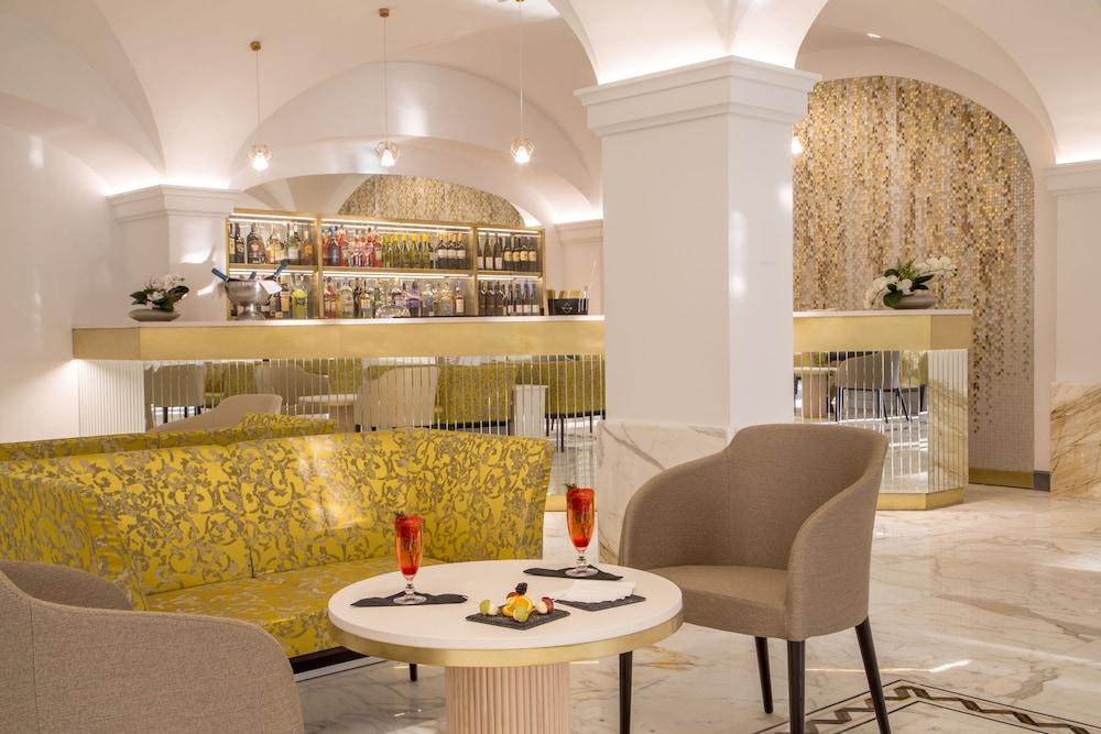 هوتل شانجري لا روما - Lobby Lounge