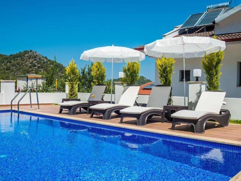 Villa with Private Pool Hisaronu - Featured Image