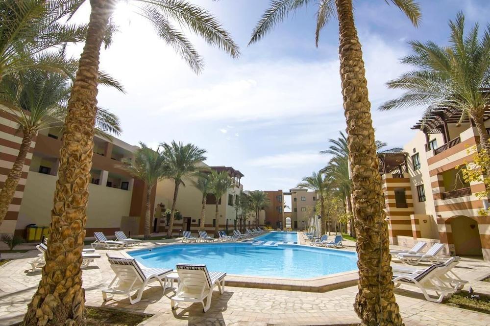 Port Ghalib Marina Residence Suites - Outdoor Pool