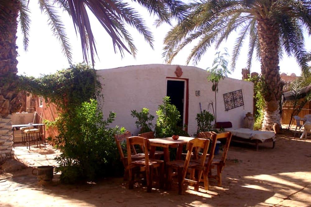السكن بالقرب من الصحراء في دوز - Featured Image