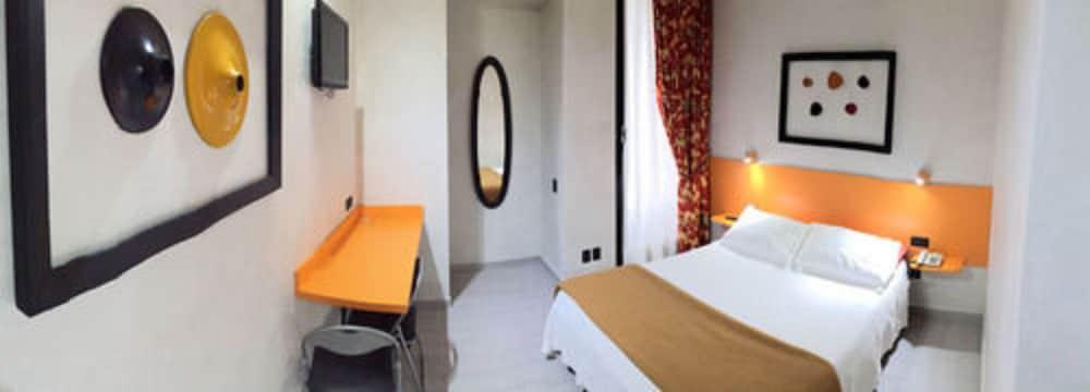 Hotel 38 - Room
