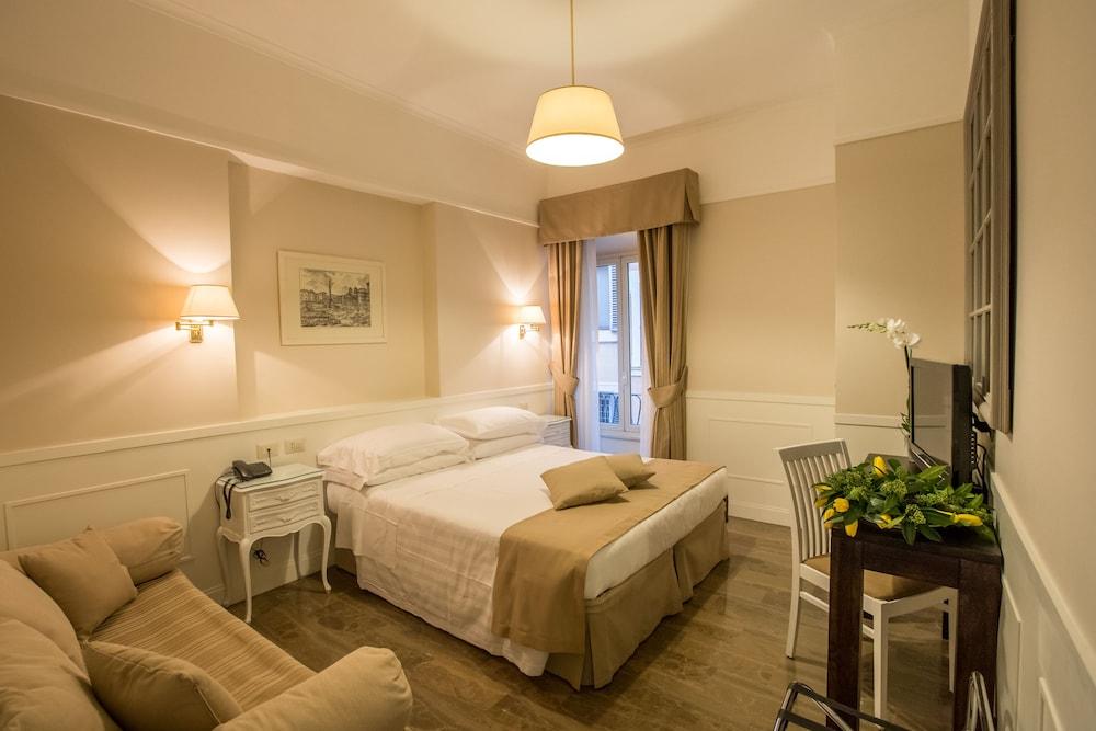 Hotel Modigliani - Room