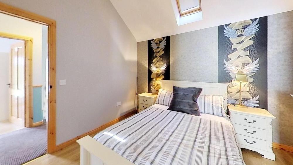 Charming 3-bed Cottage Moira - Hillsborough - Room