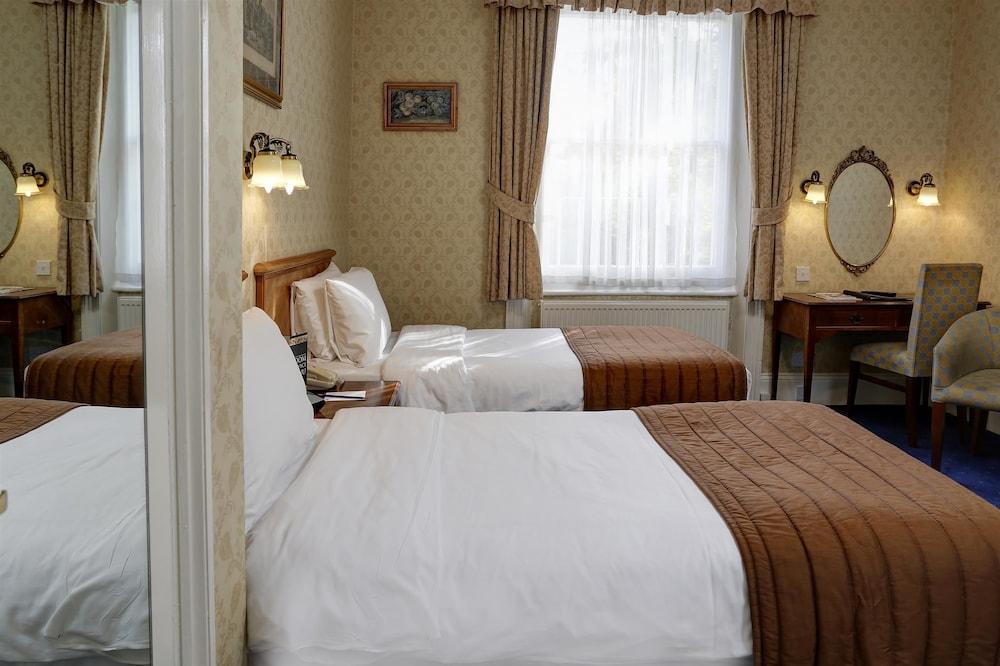 Best Western Swiss Cottage Hotel - Room