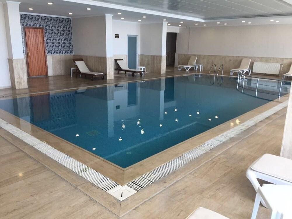 Sayeban Resort & Spa Hotel - Indoor Pool