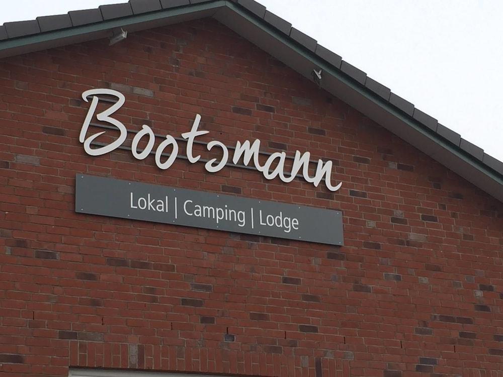Bootsmann - Exterior detail
