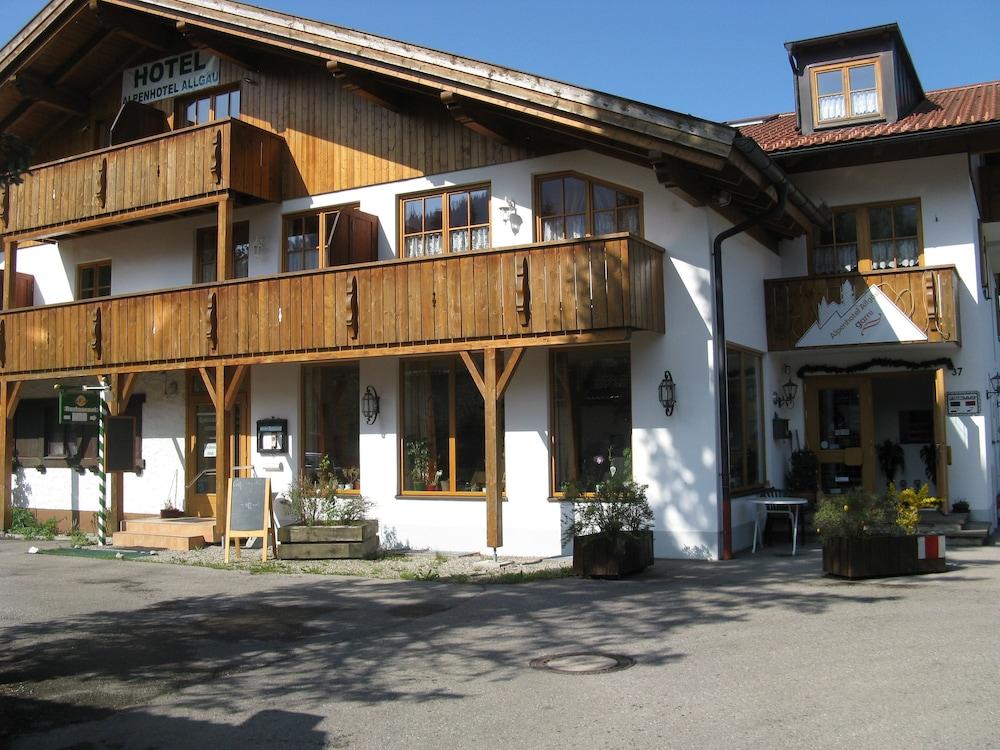 Alpenhotel Allgäu - Featured Image