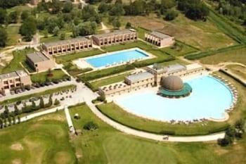 Residence Cosmopolitan Golf - Pool