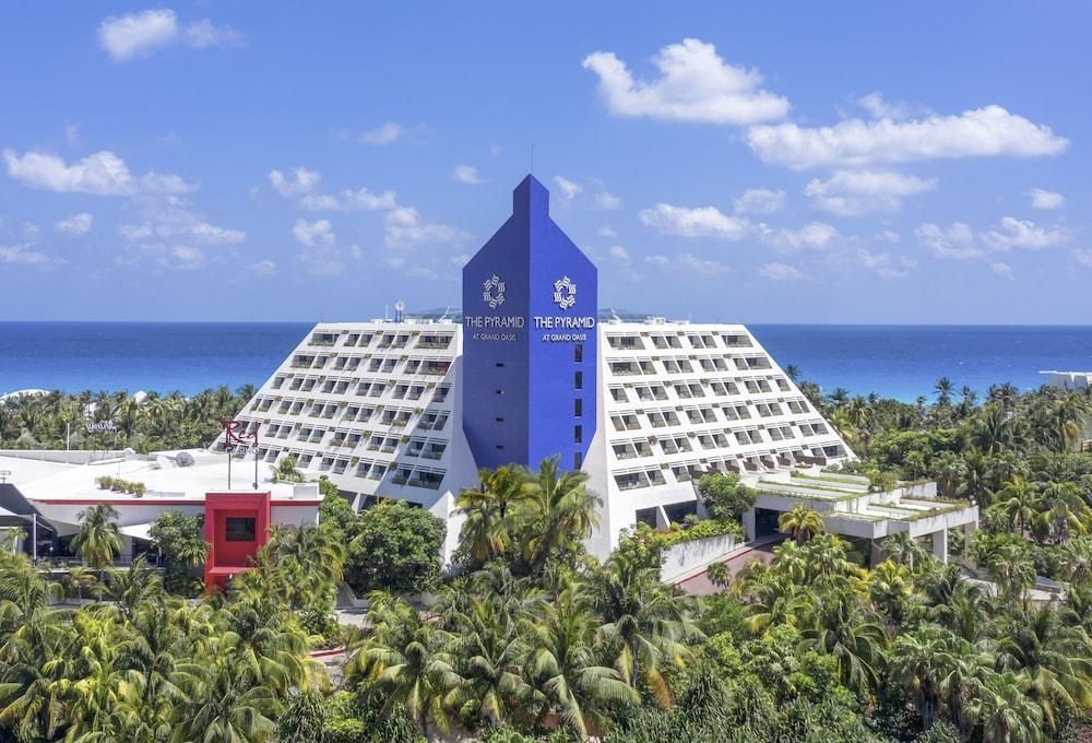 The Pyramid Cancun By Oasis - All Inclusive - Featured Image