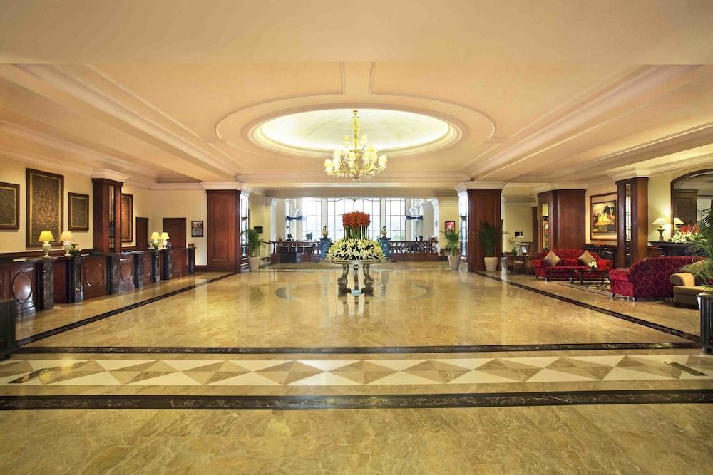Eros Hotel New Delhi, Nehru Place - Lobby