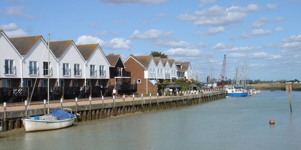 16 The Boathouse, RYE - Exterior